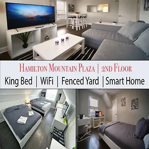 Chic Retreat - Comfy Beds - Garden - Pool Apartment